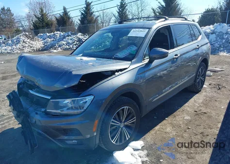 2019 Volkswagen Tiguan 2.0T Se/2.0T Sel/2.0T Sel R-Line/2.0T Sel R-Line Black z USA, uszkodzony, nr VIN 3VV2B7AX3KM034989